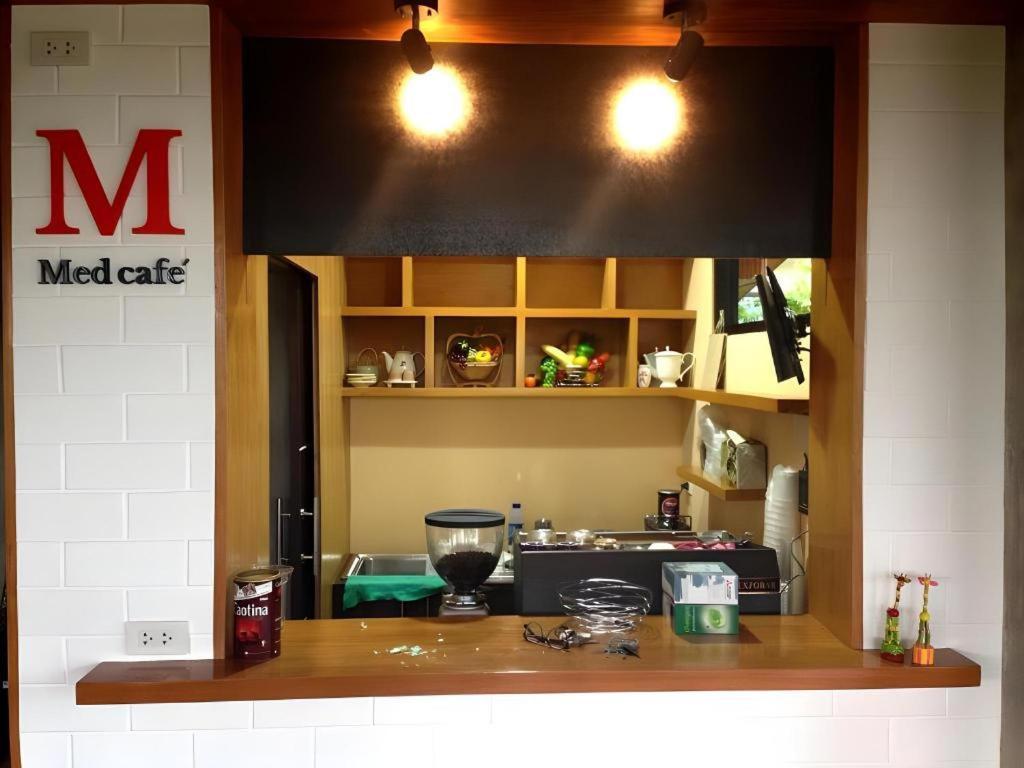 Med Room Korat Nakhon Ratchasima Extérieur photo