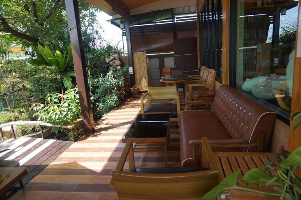 Med Room Korat Nakhon Ratchasima Extérieur photo